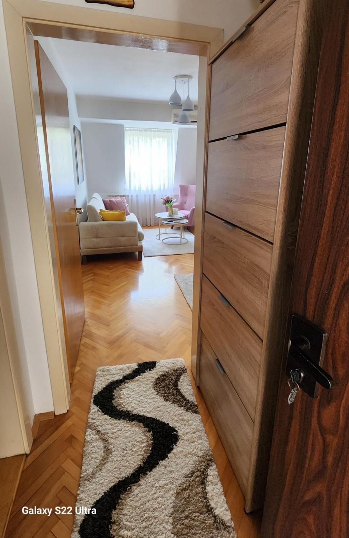 New Apartment 8, Self Check-In, Free Parking Szkopje Kültér fotó