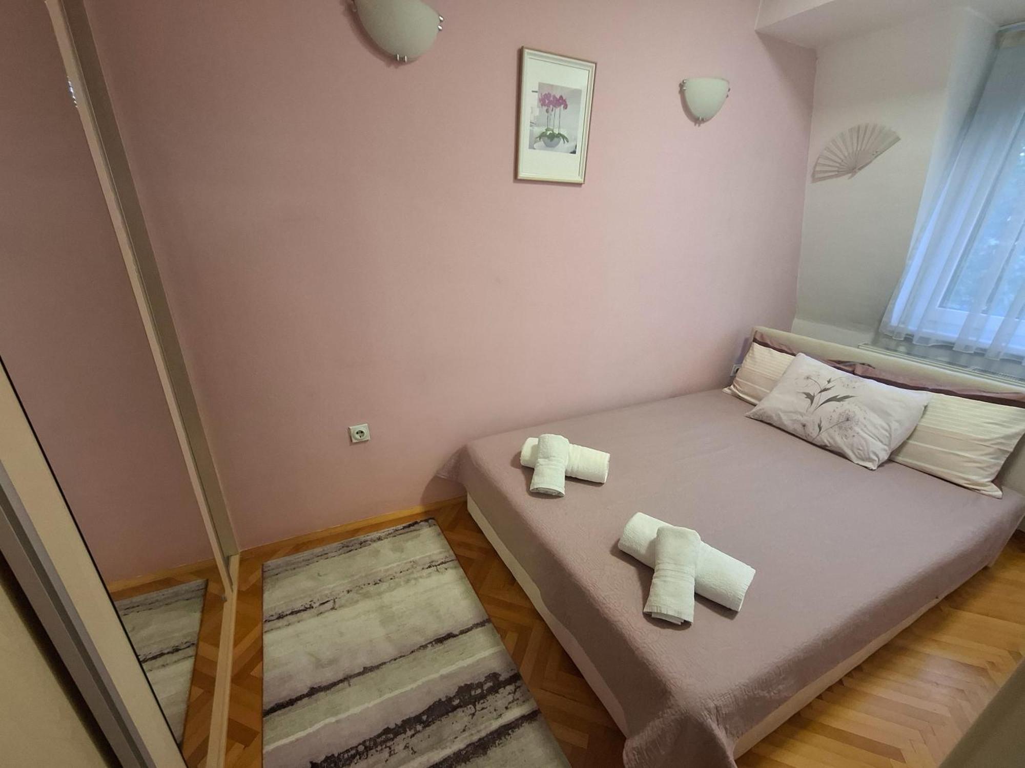 New Apartment 8, Self Check-In, Free Parking Szkopje Kültér fotó